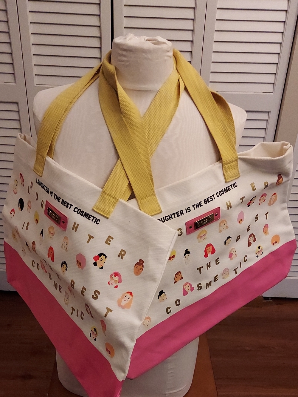 2 Canvas Tote Bags - Picture 4 of 5